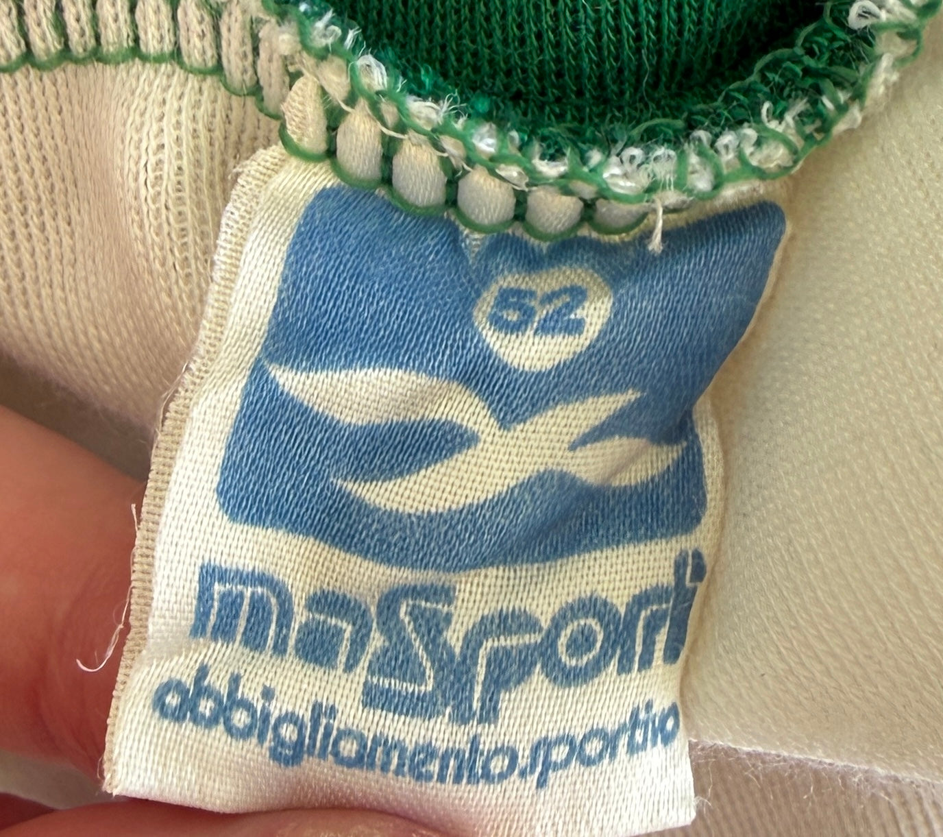 Vintage Williams Saudia Formula 1 Team Track Jacket (1982–1985 Era) – Italian Made Motorsport Sweater Jacket